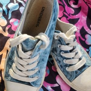 Unionbay Girls Blue Velvet Sneakers Lace Up Low Top Casual Shoes Kids